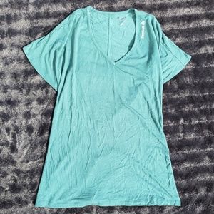 Open back Reebok top